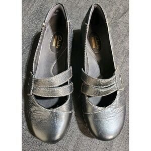 Clarks Bendable Womens Black Leather Slip On‎ Mary Jane Comfort Shoes Size 7.5 M